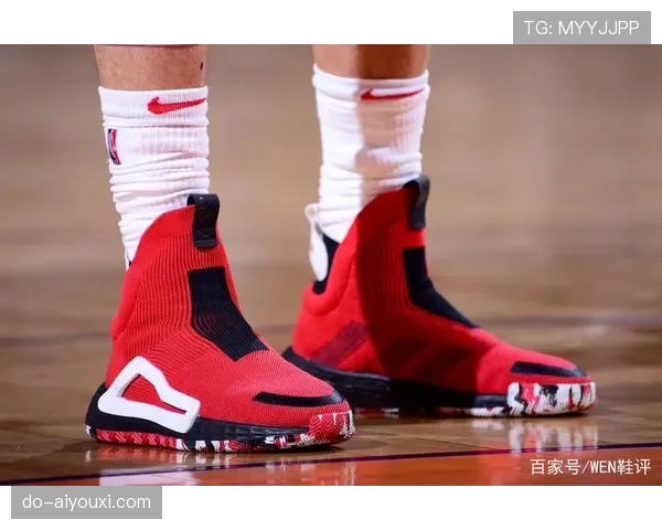 扎克拉文这日常生活竟然和赛场判若两人，完全一个打工人的节奏！